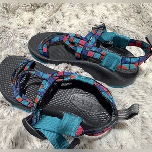 Kids Chaco Sandals Size 1